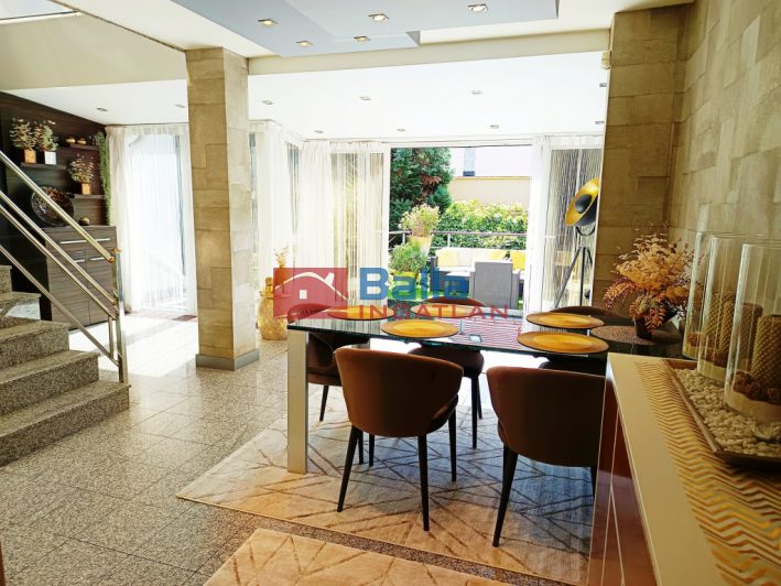 Eladó 260 m²-escsaládi ház XIV. Kerület (Alsórákos) , Vadvirág utca: 309'000'000 Ft