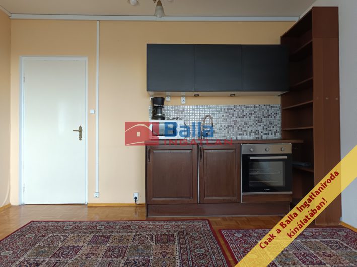 Eladó 46 m²-estársasházi lakás XIV. Kerület (Füredi lakótelep) , Ond Vezér útja: 61'900'000 Ft