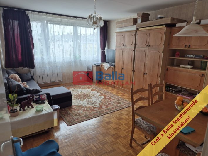 Eladó 49 m²-estársasházi lakás XIV. Kerület (Füredi lakótelep) , Ond vezér útja: 59'500'000 Ft