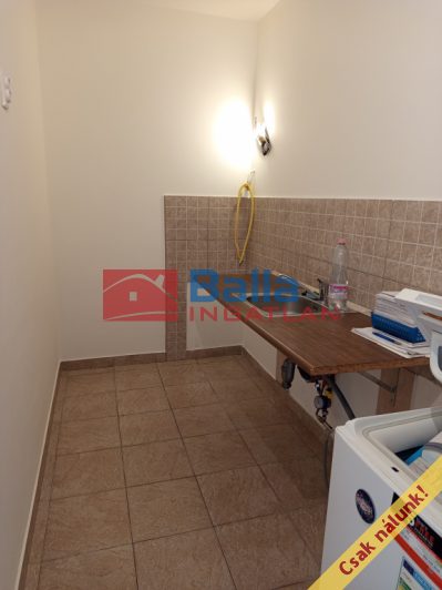 Eladó 46 m²-estársasházi lakás XIV. Kerület (Rákosfalva) , Zsivora park: 56'000'000 Ft