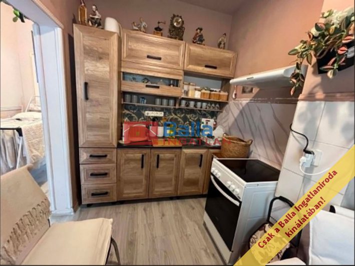 Eladó 43 m²-estársasházi lakás XIX. Kerület (Felső-Kispest) , KÖKI közeli utca: 43'000'000 Ft