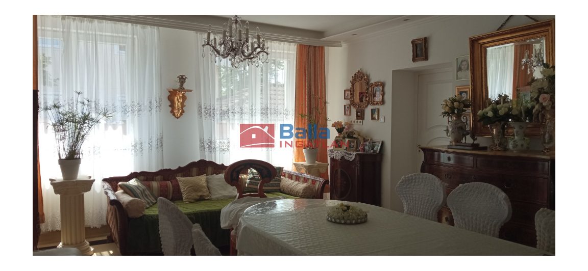 Eladó 195 m²-escsaládi ház XIX. Kerület (Kertváros) , Kispest- kertvárosban: 130'000'000 Ft