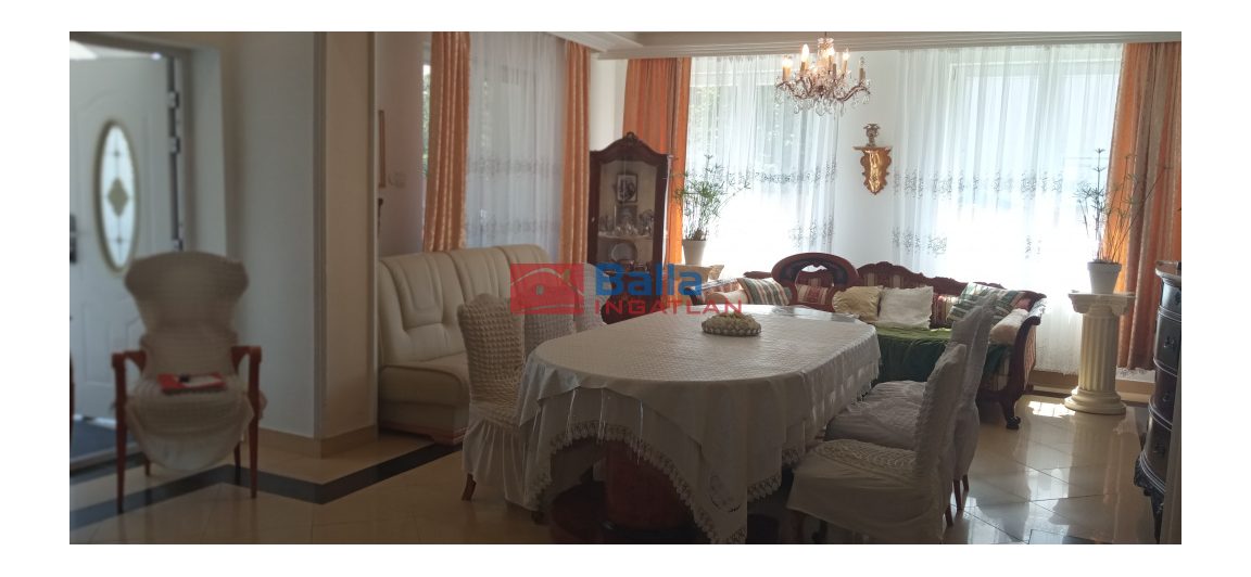 Eladó 195 m²-escsaládi ház XIX. Kerület (Kertváros) , Kispest- kertvárosban: 130'000'000 Ft