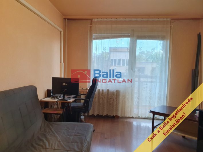 Eladó 35 m²-estársasházi lakás XIX. Kerület (Központ) , Csokonai utca: 42'000'000 Ft