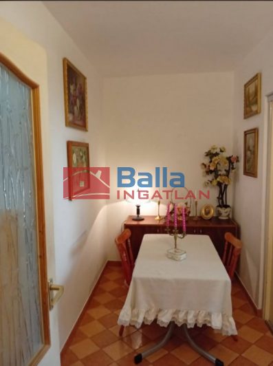 Eladó 63 m²-estársasházi lakás XIX. Kerület (Lakótelep) , Deák Ferenc utca: 64'900'000 Ft