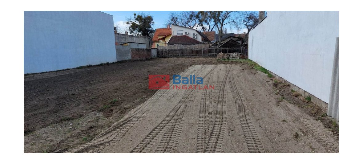 Eladó 540 m²-estelek XIX. Kerület (Óváros) , Ady Endre u közeli utca: 85'000'000 Ft