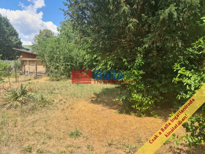 Eladó 711 m²-estelek XV. Kerület (Rákospalota) , Csajág utca: 69'000'000 Ft