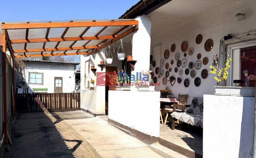 XV. Kerület (Rákospalota) - Damjanich János utca:  53 m&sup2;-es családi ház   (67'500'000 ,- Ft)