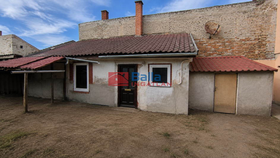 Eladó 25 m²-estársasházi lakás XV. Kerület (Rákospalota) , Rákos utca: 26'000'000 Ft