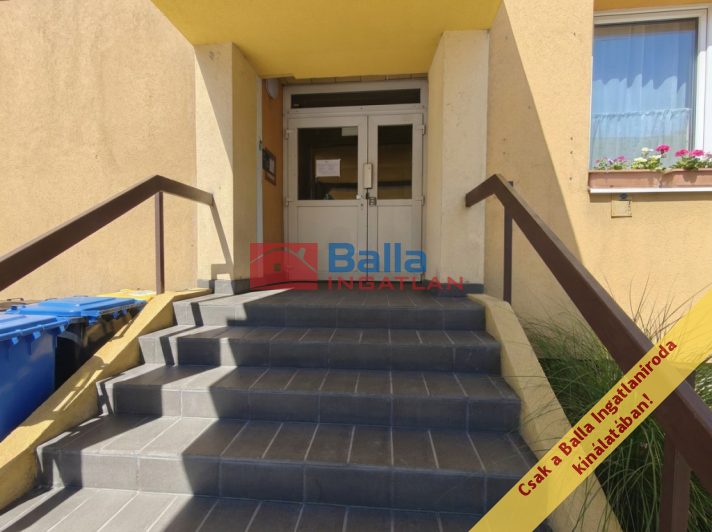 Eladó 35 m²-estársasházi lakás XV. Kerület (Újpalota) , Nyírpalota út: 45'990'000 Ft