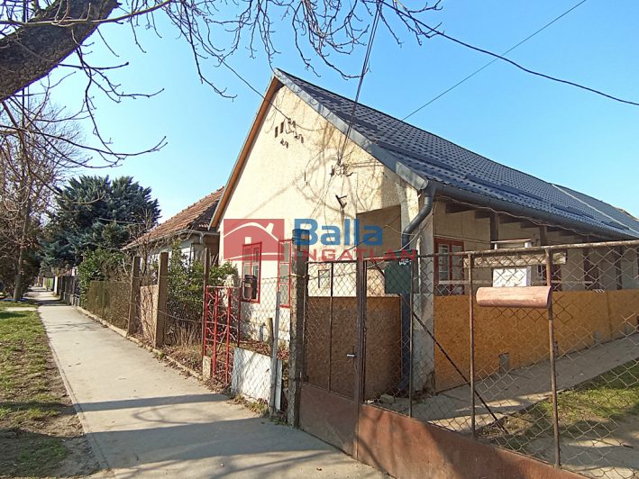 XVII. Kerület (Rákoscsaba) - Péceli út:  50 m&sup2;-es társasházi lakás   (48'900'000 ,- Ft)