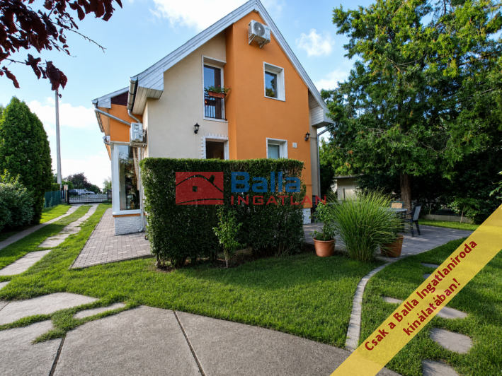 Eladó 155 m²-escsaládi ház XVII. Kerület (Rákoscsaba Újtelep) , Hidasnémeti utca: 210'000'000 Ft