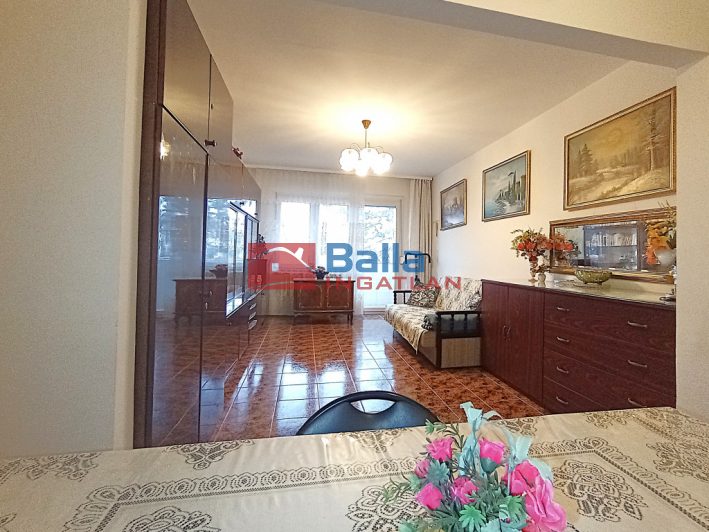 XVII. Kerület (Rákoskeresztúr) - Kaszáló utca:  54 m&sup2;-es társasházi lakás   (65'000'000 ,- Ft)