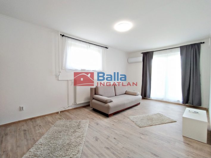 XVII. Kerület (Rákoskeresztúr) - Újlak utca:  36 m&sup2;-es társasházi lakás   (190'000 ,- Ft)