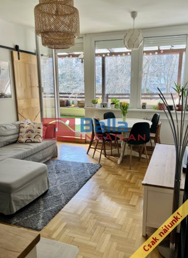 Eladó 68 m²-estársasházi lakás XVII. Kerület (Rákoskeresztúr) , Vároközpontban lévő utca: 81'900'000 Ft