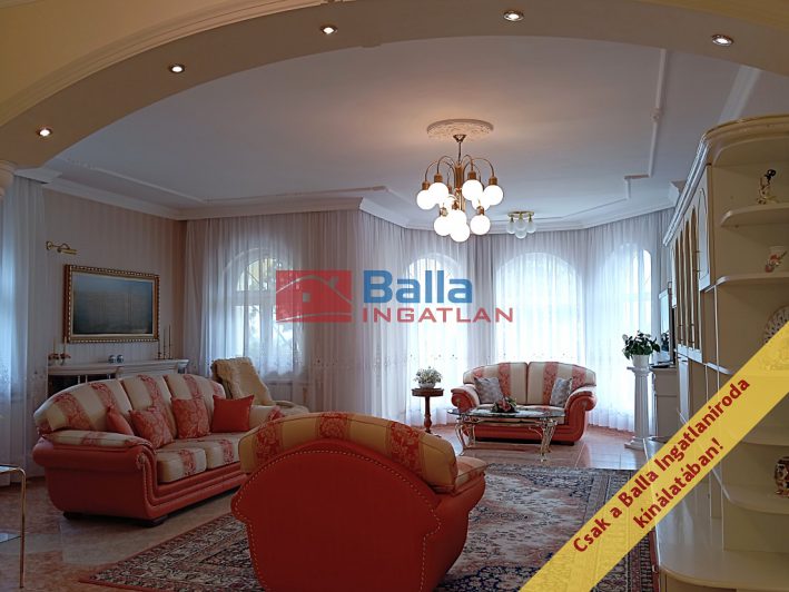 XVII. Kerület (Rákoskert) - Erzsébet körút környéki utca:  172 m&sup2;-es családi ház   (185'000'000 ,- Ft)