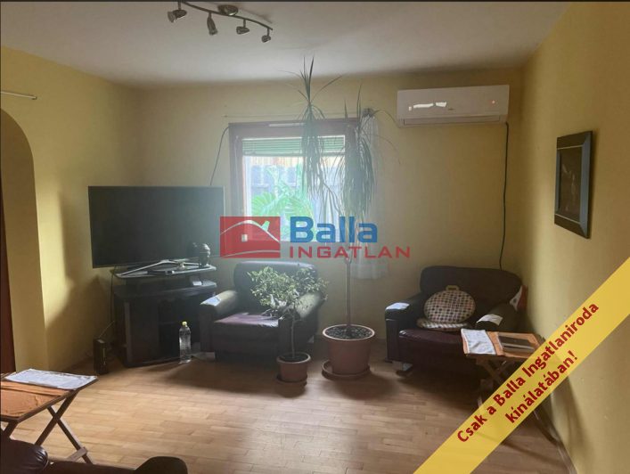 Eladó 40 m²-esikerház XVIII. Kerület (Ferihegy) , Győmrői út: 44'000'000 Ft