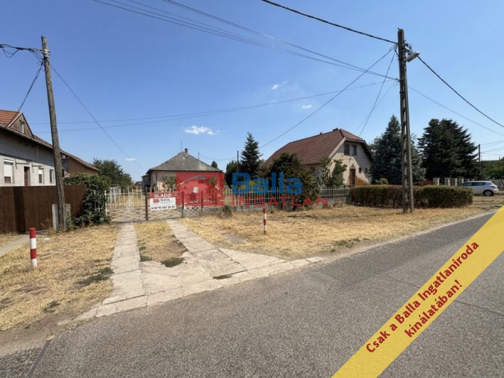 Eladó 105 m²-escsaládi ház XVIII. Kerület (Ganzkertváros) , Kerékkötő út: 115'000'000 Ft