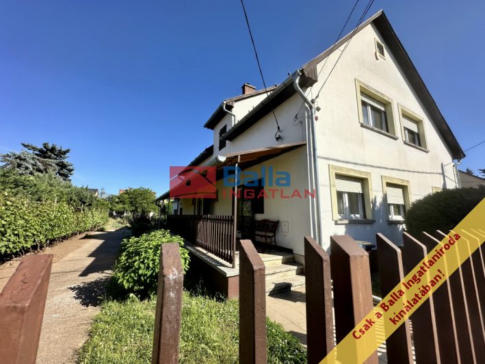 Eladó 168 m²-escsaládi ház XVIII. Kerület (Halmierdő) , Többgenerációs: 144'900'000 Ft