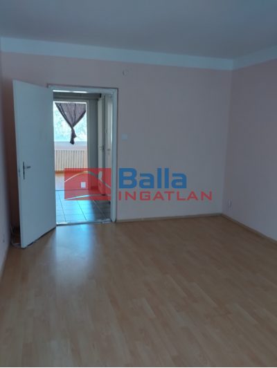 Eladó 53 m²-estársasházi lakás XVIII. Kerület (Havanna-lakótelep) , Csontváry utca: 53'000'000 Ft