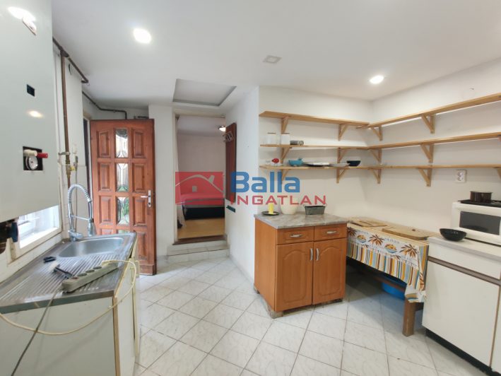 XVIII. Kerület (Kossuth Ferenc-telep) - Szélső utca:  52 m&sup2;-es házrész   (49'990'000 ,- Ft)