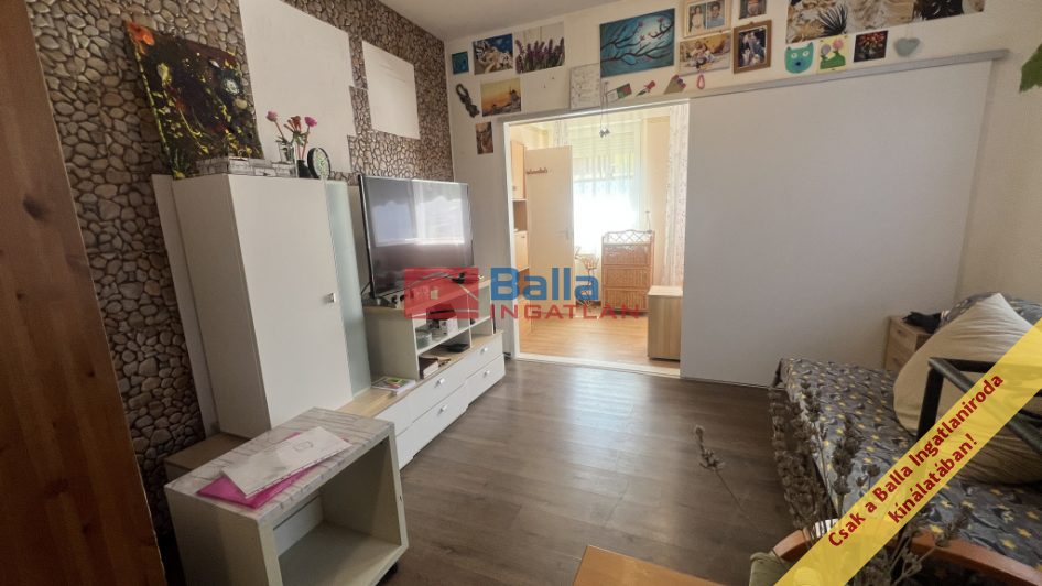 Eladó 43 m²-estársasházi lakás XVIII. Kerület (Kossuth Ferenc-telep) , Szélső utca: 59'900'000 Ft