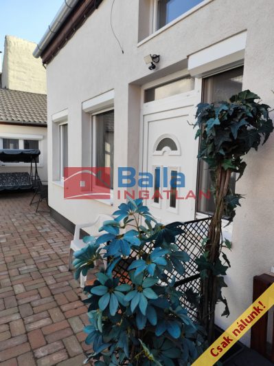 XX. Kerület (Erzsébetfalva) - Határ út:  55 m&sup2;-es házrész   (60'000'000 ,- Ft)