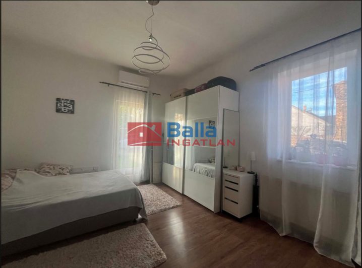 Eladó 79 m²-escsaládi ház XX. Kerület (Erzsébetfalva) , Rákóczi utca közeli utca: 84'000'000 Ft