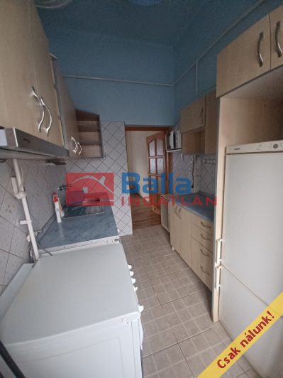 XX. Kerület (Erzsébetfalva) - Tátra téi piacnál utca:  28 m&sup2;-es házrész   (27'000'000 ,- Ft)