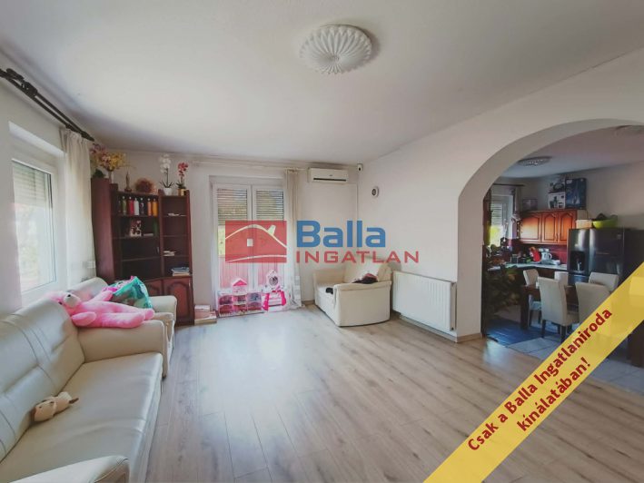 Eladó 300 m²-escsaládi ház XX. Kerület (Gubacsipuszta) , Rendezett, csendes, kertvárosi környék: 210'000'000 Ft
