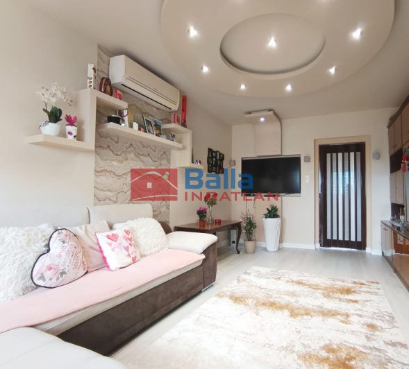 Eladó 53 m²-estársasházi lakás XXI. Kerület (Belváros (Városközpont)) , Kossuth Lajos utca: 64'900'000 Ft