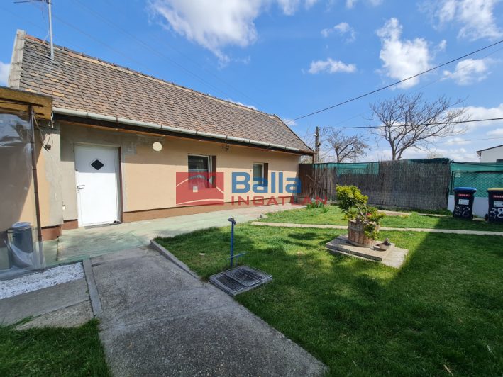 XXI. Kerület (Ófalu) - Kapisztrán János utca:  51 m&sup2;-es családi ház   (56'900'000 ,- Ft)