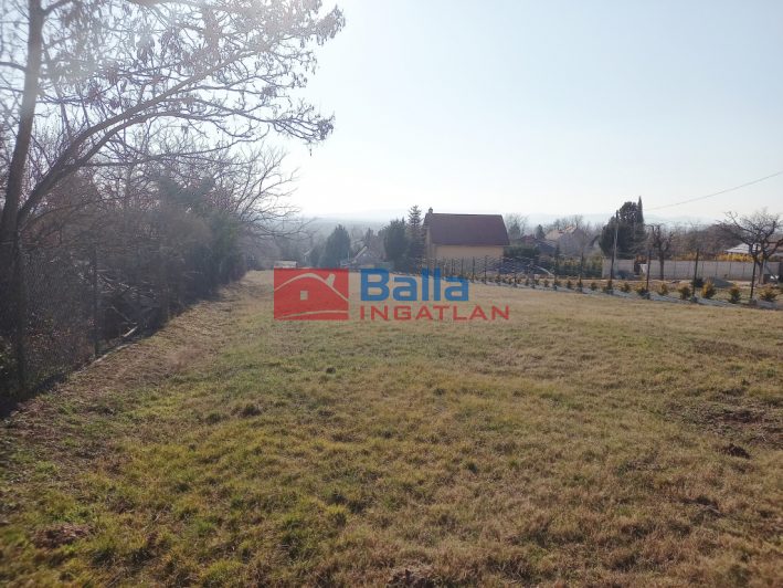 Eladó 3052 m²-estelek Csömör, Híd utca: 75'000'000 Ft