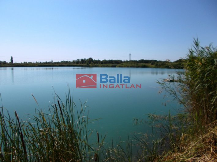 Délegyháza - Robinson park közeli:  145765 m&sup2;-es telek   (254'900'000 ,- Ft)