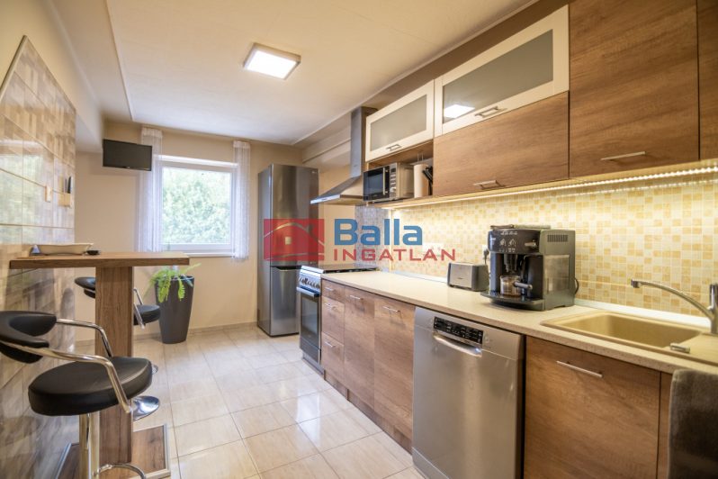 Eladó 120 m²-escsaládi ház Diósd (Sashegy) , Homokos utca: 103'000'000 Ft