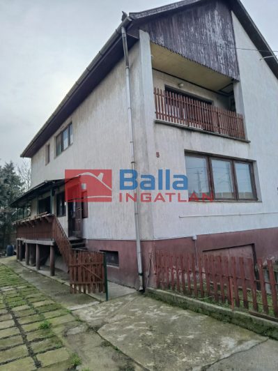 Dunaharaszti - Toldi Miklós út közeli utca:  208 m&sup2;-es családi ház   (93'900'000 ,- Ft)