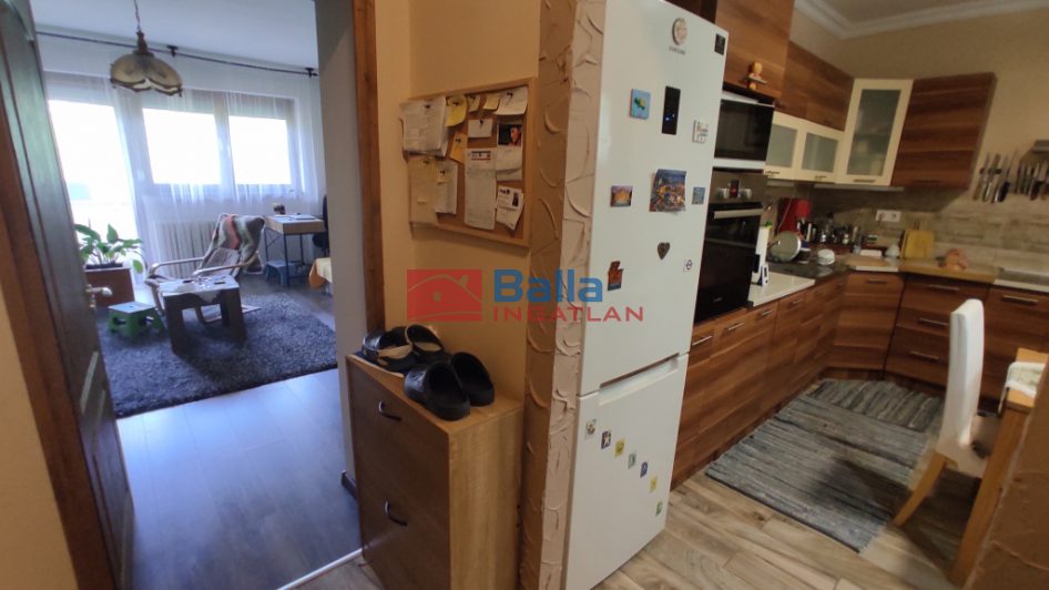 Eladó 47 m²-estársasházi lakás Dunaújváros, Bocskai utca: 32'500'000 Ft