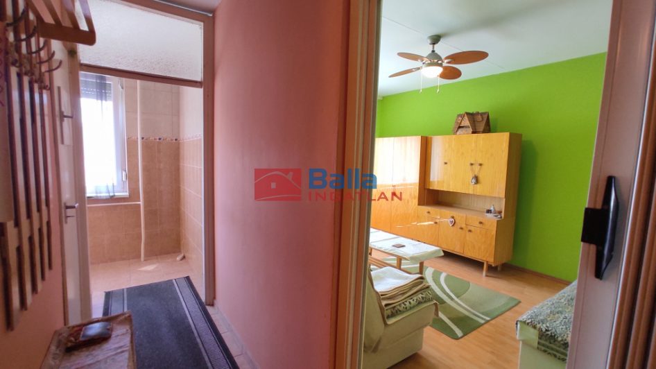 Eladó 52 m²-estársasházi lakás Dunaújváros, Fáy András utca: 29'900'000 Ft