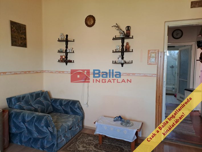 Eladó 130 m²-escsaládi ház Ecséd, Táncsics Mihály utca: 38'900'000 Ft