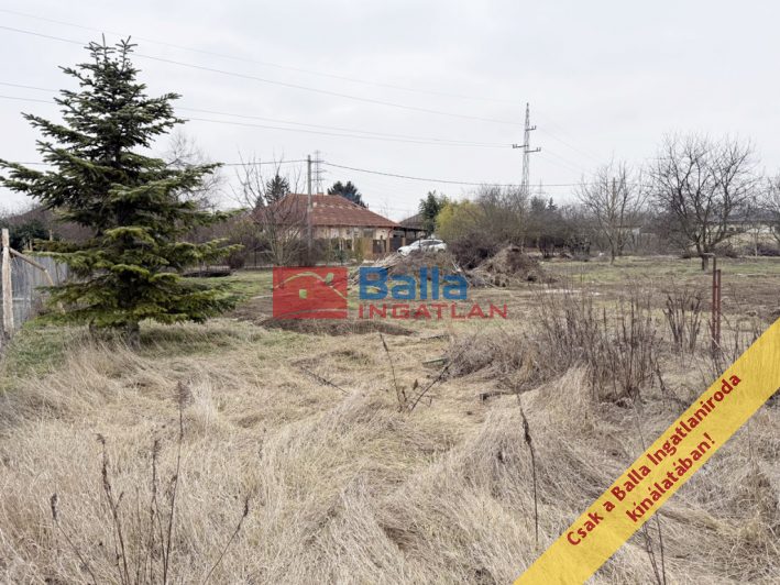 Eladó 835 m²-estelek Érd (Ófalu) , Júlia utca környékén található: 21'900'000 Ft