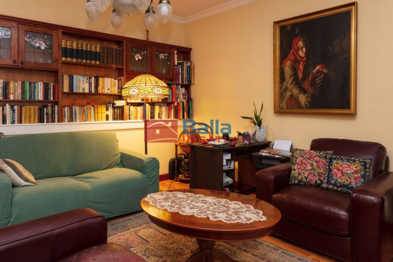 Eladó 190 m²-escsaládi ház Erdőkertes, Körte utca: 134'000'000 Ft