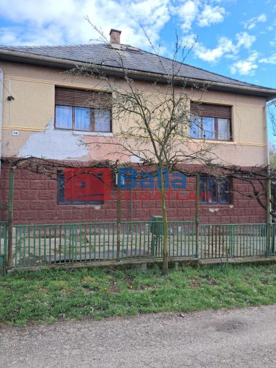 Eladó 75 m²-escsaládi ház Farkaslyuk, Nárcisz út: 7'900'000 Ft