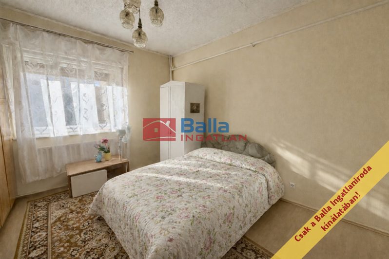 Eladó 210 m²-escsaládi ház Fót, Muharay Elemér utca: 99'900'000 Ft