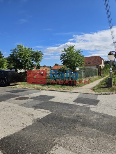 Eladó 1716 m²-estelek Fót, Németh K. utca: 139'000'000 Ft