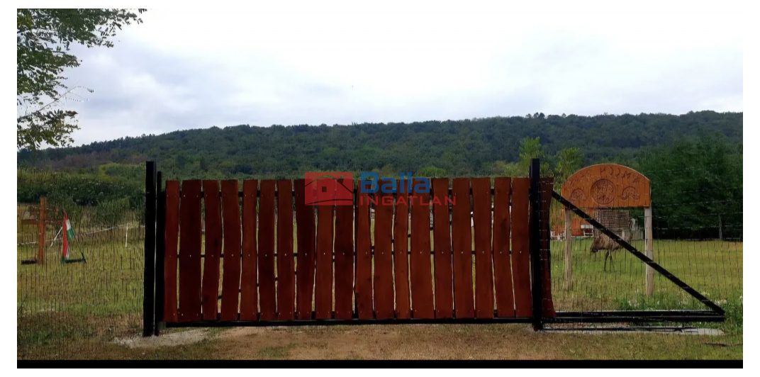 Eladó 10069 m²-estelek Fót, Őzike utca: 95'000'000 Ft