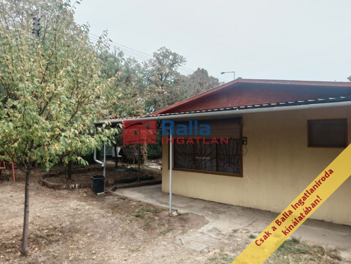 Eladó 45 m²-esüdülő Gárdony, Balatoni út: 34'900'000 Ft