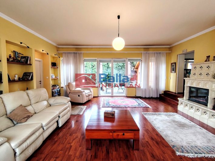 Göd - Középgöd:  184 m&sup2;-es családi ház   (175'000'000 ,- Ft)