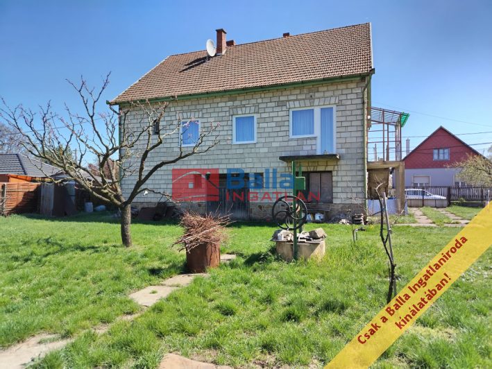 Eladó 200 m²-escsaládi ház Gyömrő, Klapka utca: 110'000'000 Ft