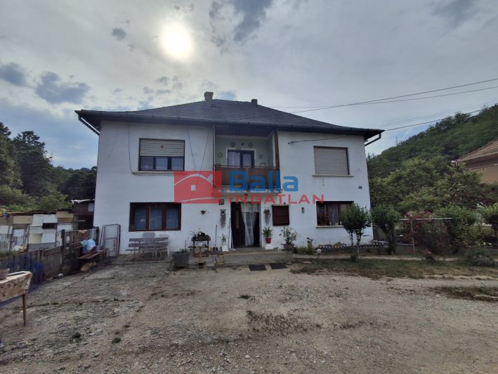 Eladó 150 m²-escsaládi ház Járdánháza, Kossuth Lajos utca: 12'500'000 Ft