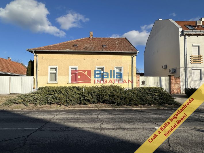 Jászberény - Belvárosban:  120 m&sup2;-es családi ház   (47'800'000 ,- Ft)